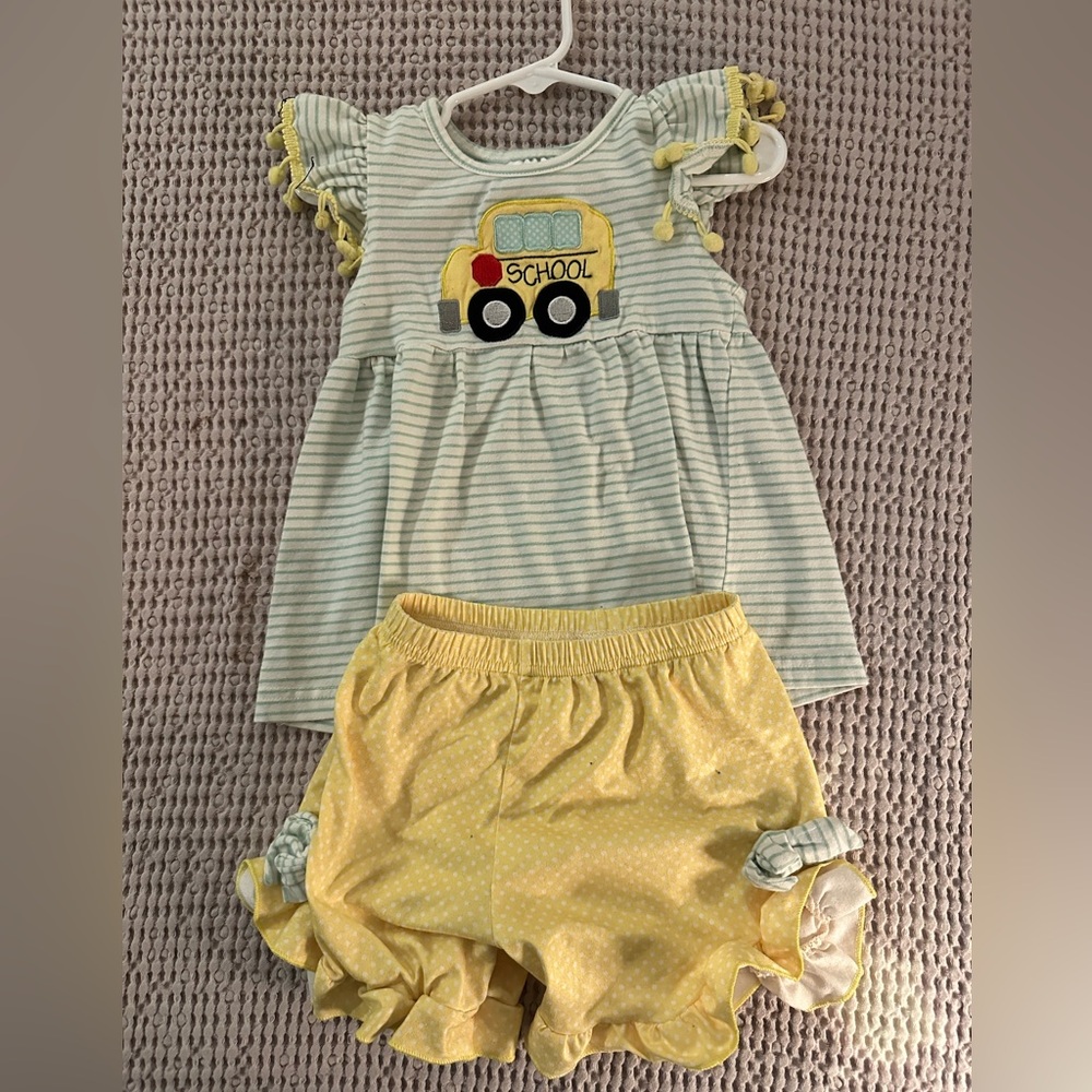 Ruffle Girl school set. 4t